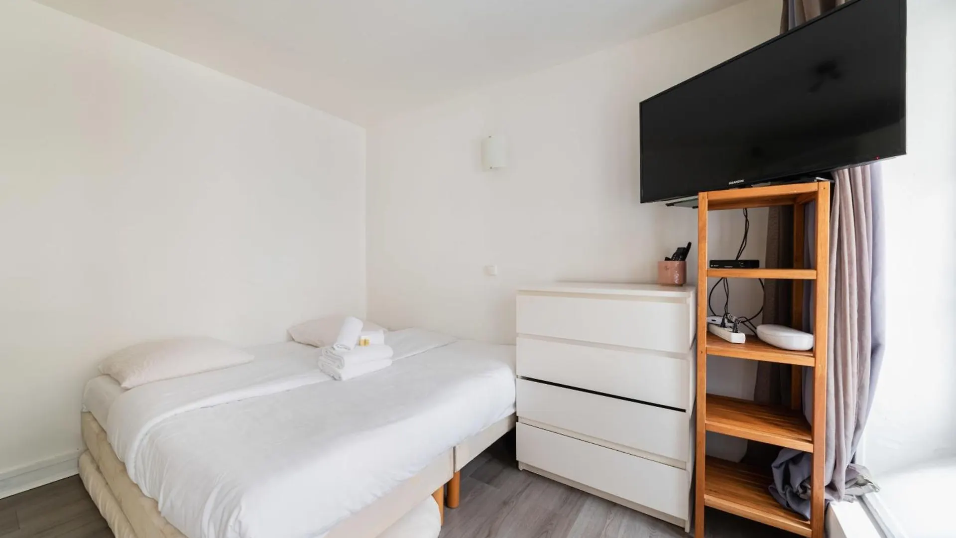 Grand Studio Fonctionnel Republique - Paris 10 Apartment